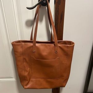 Tan Universal Thread tote bag